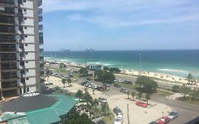 Flat na Barra - Vista para o Mar